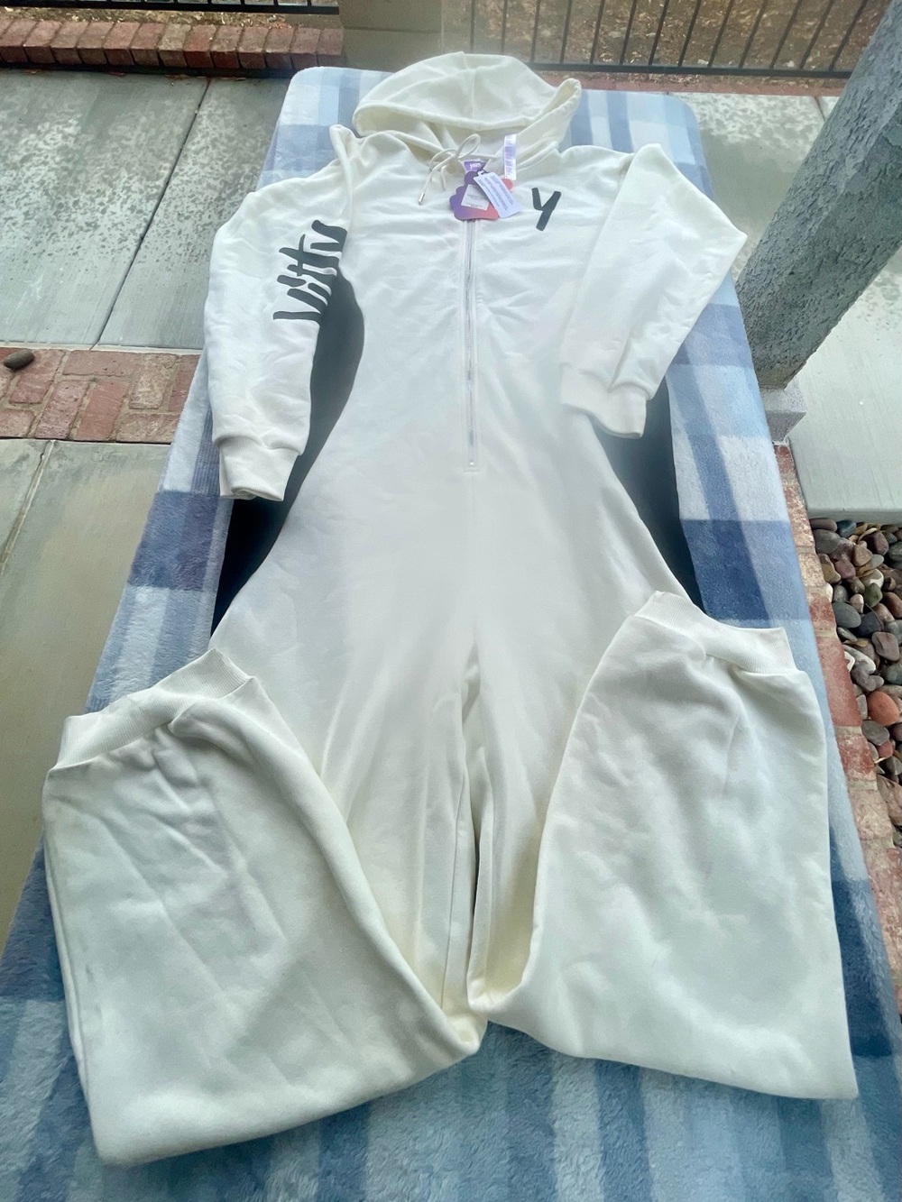 NWT Yitty Major Label Pocket Onesie
